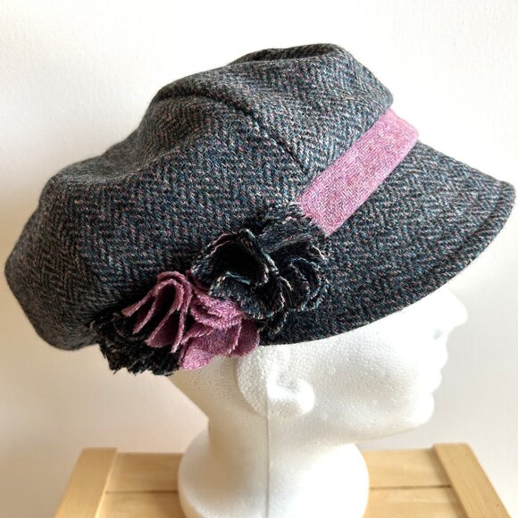 Peter James Blue and Pink Pure Wool Tweed Women's Hat With Flower - Picture 1 of 12